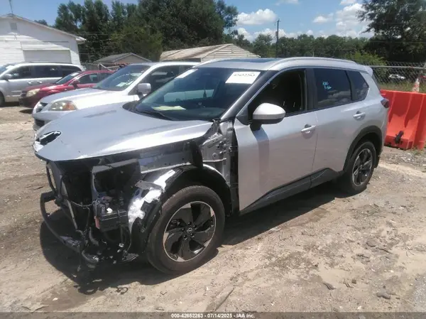 JN8BT3BB9RW436263 2024 NISSAN ROGUE - Image 2