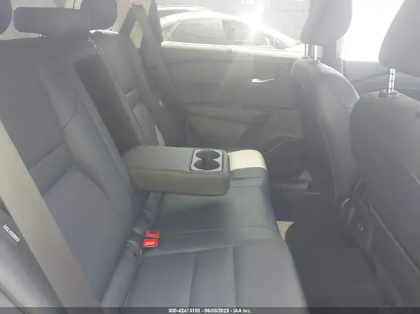JN8BT3BB9RW438000 2024 NISSAN ROGUE - Image 8