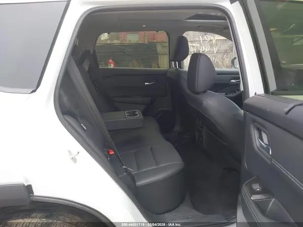 JN8BT3BB9RW447733 2024 NISSAN ROGUE - Image 8