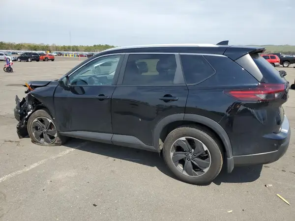 JN8BT3BB9RW449384 2024 NISSAN ROGUE - Image 2