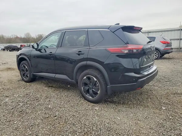 JN8BT3BB9RW449739 2024 NISSAN ROGUE - Image 2