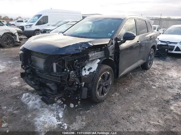 JN8BT3BB9SW167283 2025 NISSAN ROGUE - Image 2