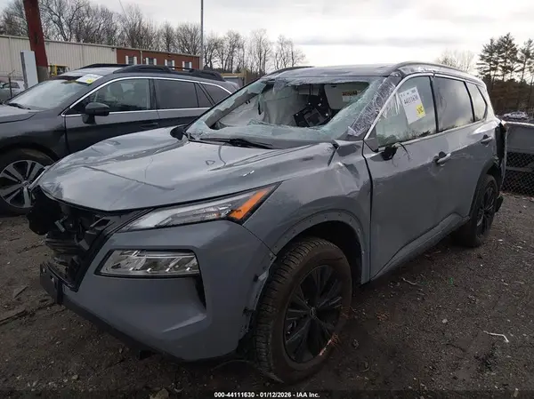 JN8BT3BBXPW184018 2023 NISSAN ROGUE - Image 2