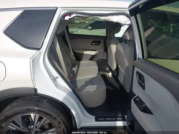 JN8BT3BBXPW358024 2023 NISSAN ROGUE - Image 8