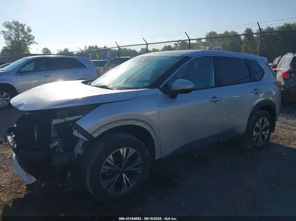 JN8BT3BBXPW464828 2023 NISSAN ROGUE - Image 2
