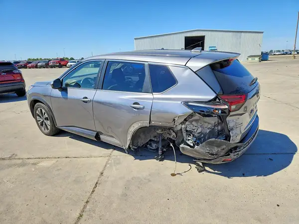 JN8BT3BBXPW465803 2023 NISSAN ROGUE - Image 2