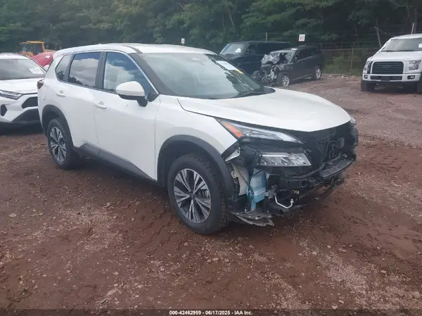 JN8BT3BBXPW479667 2023 NISSAN ROGUE - Image 1