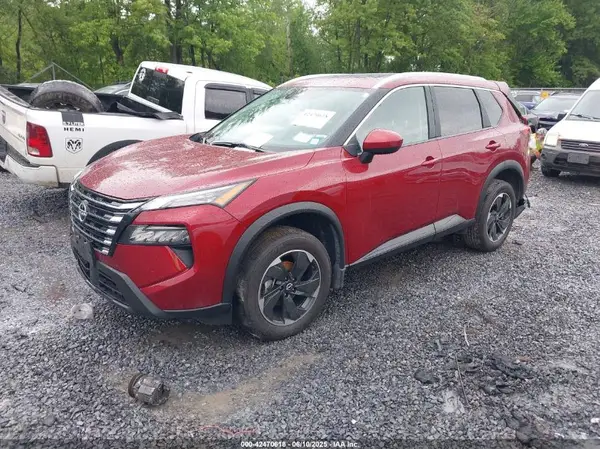 JN8BT3BBXRW182756 2024 NISSAN ROGUE - Image 2