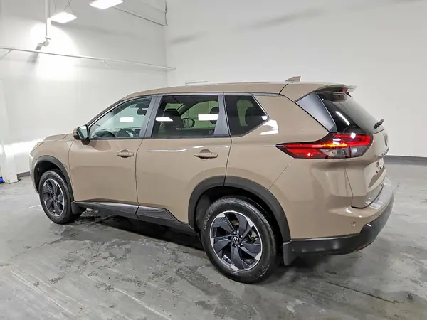 JN8BT3BBXRW287393 2024 NISSAN ROGUE - Image 2