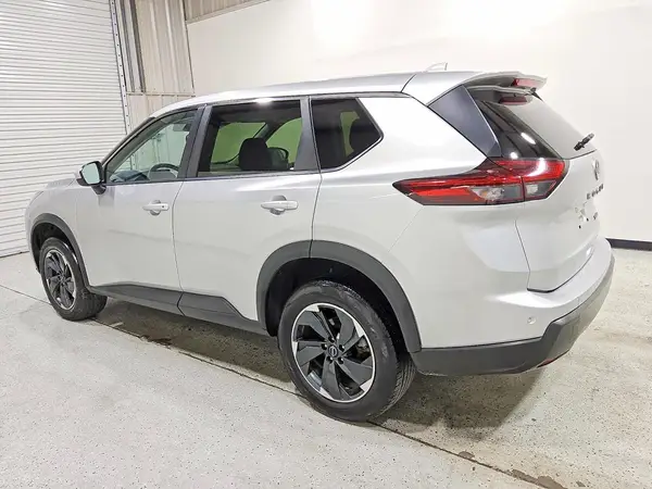 JN8BT3BBXRW421092 2024 NISSAN ROGUE - Image 2
