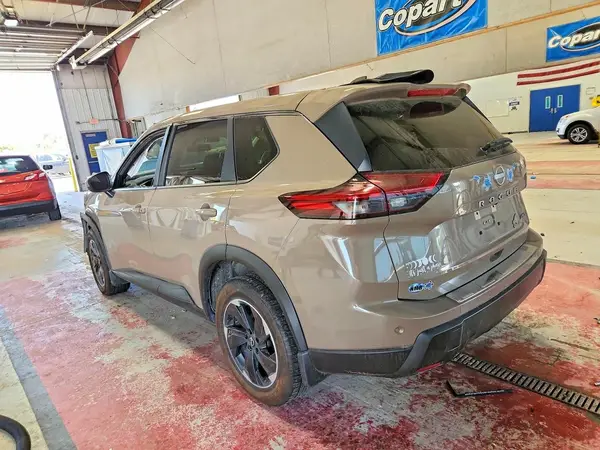 JN8BT3BBXSW154557 2025 NISSAN ROGUE - Image 2