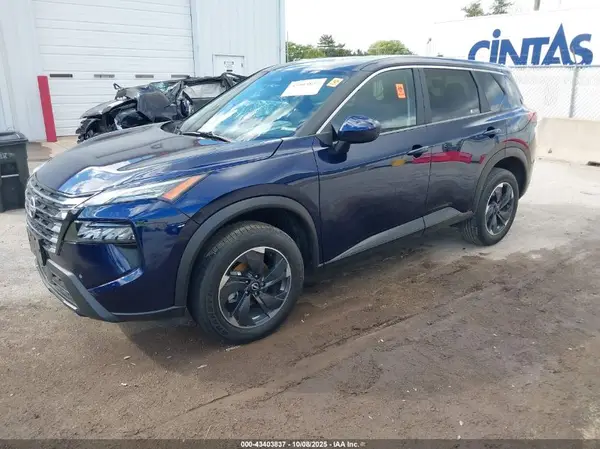 JN8BT3BBXSW168331 2025 NISSAN ROGUE - Image 2