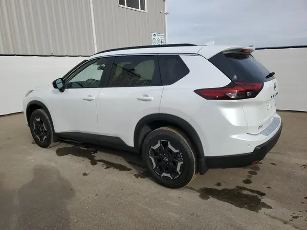 JN8BT3BBXSW420966 2025 NISSAN ROGUE - Image 2