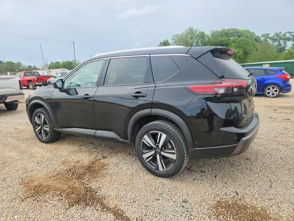 JN8BT3CA2RW000151 2024 NISSAN ROGUE - Image 2
