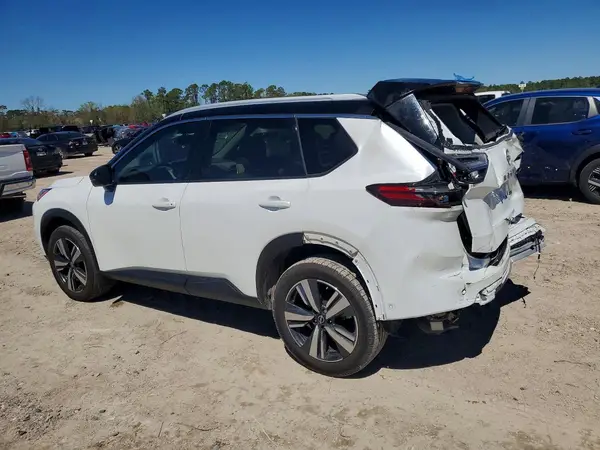 JN8BT3CA2RW002837 2024 NISSAN ROGUE - Image 2