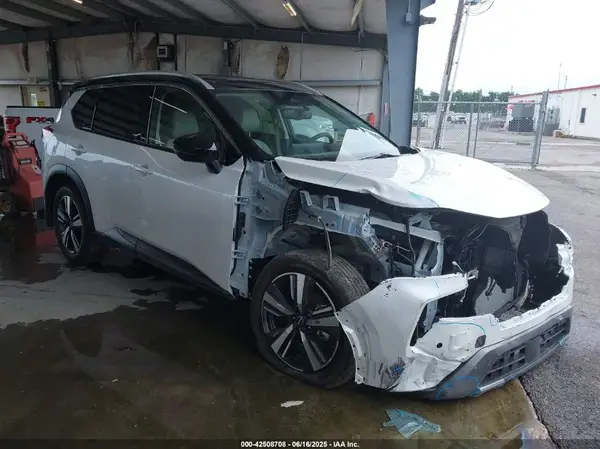 JN8BT3CA2RW003521 2024 NISSAN ROGUE - Image 1