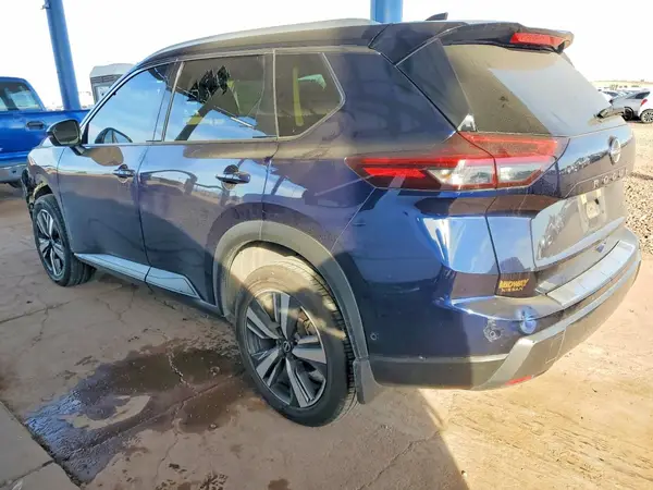 JN8BT3CA3RW357046 2024 NISSAN ROGUE - Image 2
