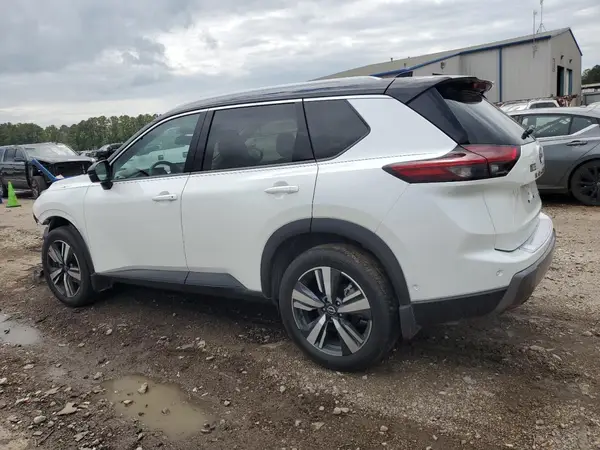 JN8BT3CA4RW359517 2024 NISSAN ROGUE - Image 2