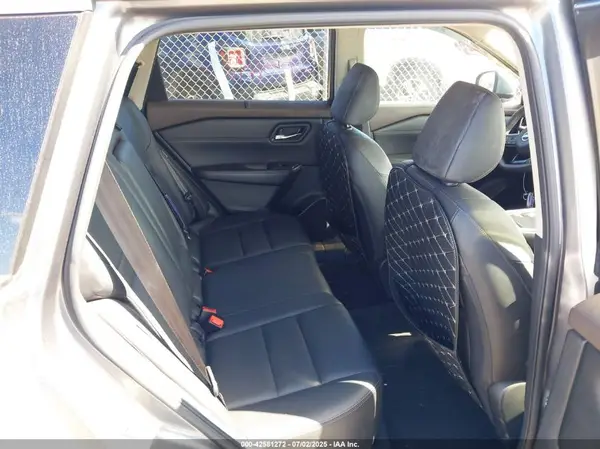 JN8BT3CA6PW405698 2023 NISSAN ROGUE - Image 8