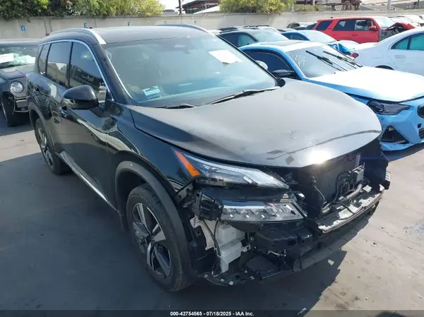 JN8BT3CA7PW004127 2023 NISSAN ROGUE - Image 1