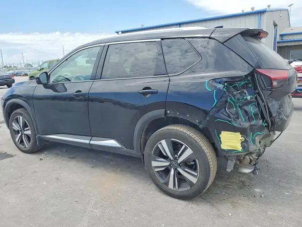 JN8BT3CA8PW424947 2023 NISSAN ROGUE - Image 2