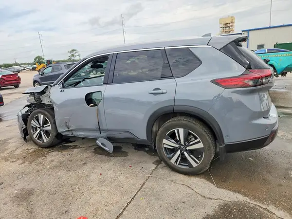 JN8BT3CA8SW005893 2025 NISSAN ROGUE - Image 2