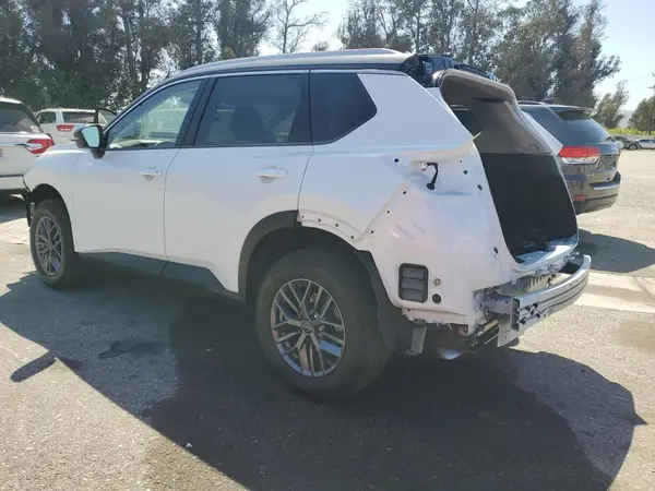 JN8BT3CA8SW006364 2025 NISSAN ROGUE - Image 2