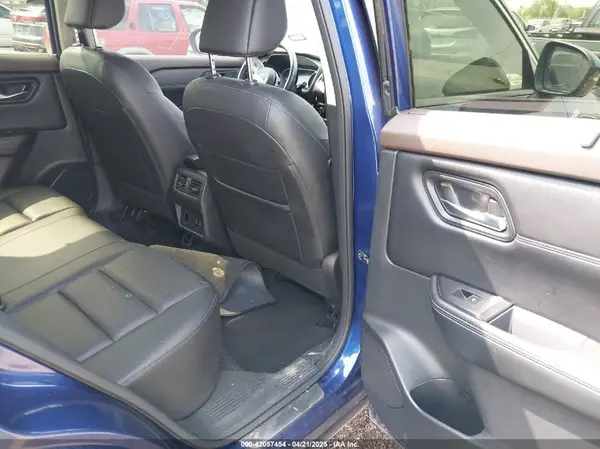 JN8BT3CAXPW410337 2023 NISSAN ROGUE - Image 8