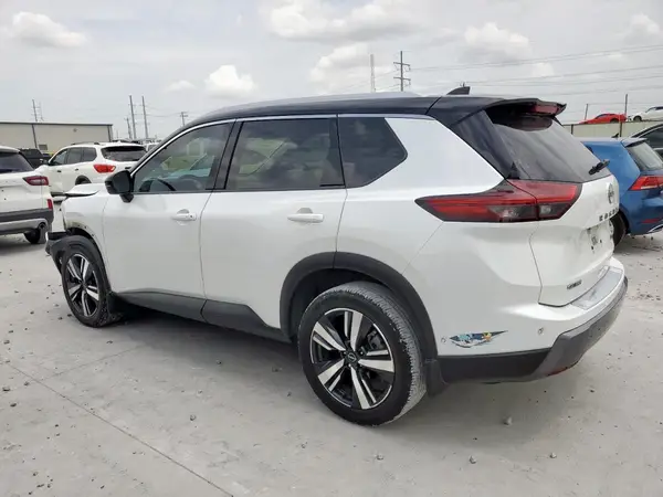 JN8BT3CAXRW003556 2024 NISSAN ROGUE - Image 2
