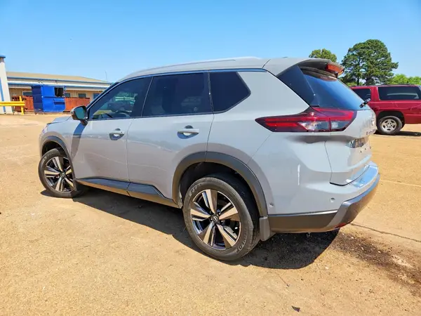 JN8BT3CAXSW006799 2025 NISSAN ROGUE - Image 2
