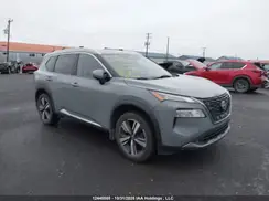 JN8BT3CB0NW332026 2022 NISSAN ROGUE