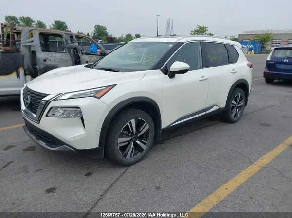 JN8BT3CB0PW184754 2023 NISSAN ROGUE - Image 2