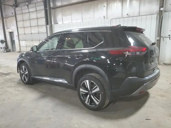 JN8BT3CB0PW490661 2023 NISSAN ROGUE - Image 2