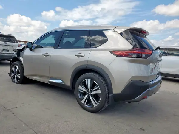 JN8BT3CB2NW332769 2022 NISSAN ROGUE - Image 2