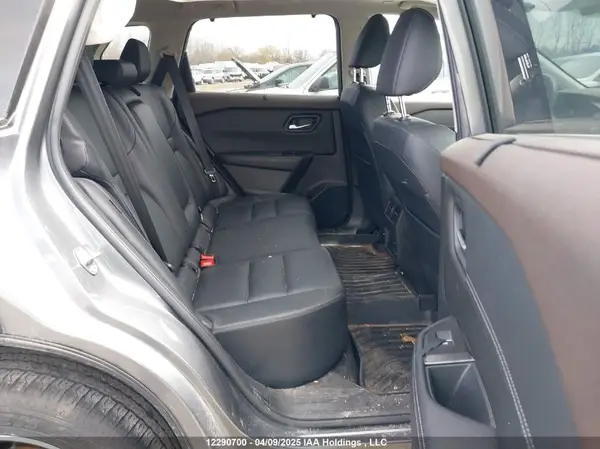 JN8BT3CB2NW334456 2022 NISSAN ROGUE - Image 8