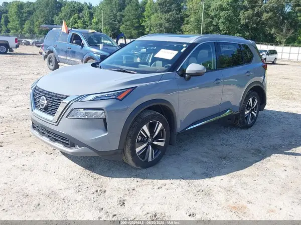 JN8BT3CB3MW450327 2021 NISSAN ROGUE - Image 2