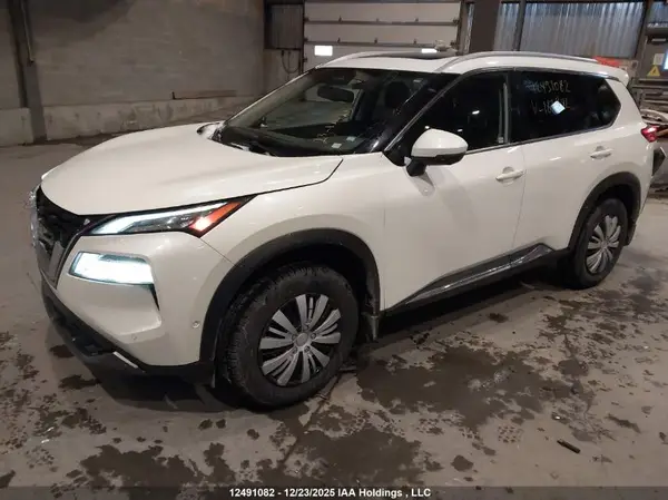 JN8BT3CB3PW187342 2023 NISSAN ROGUE - Image 2