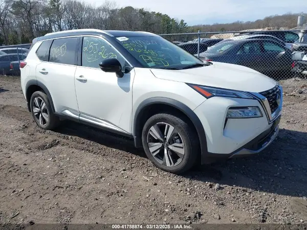 JN8BT3CB3PW488614 2023 NISSAN ROGUE - Image 1