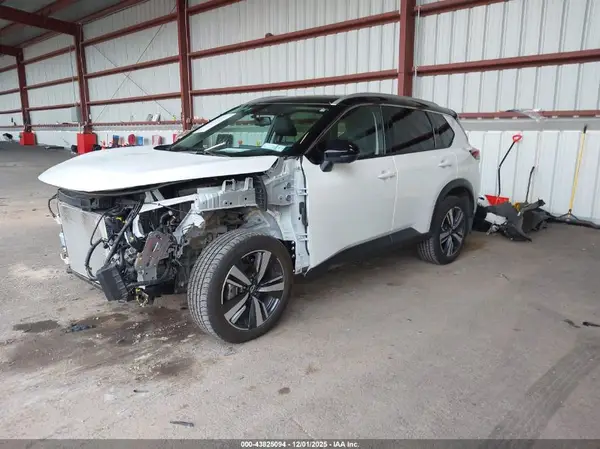 JN8BT3CB3RW282552 2024 NISSAN ROGUE - Image 2