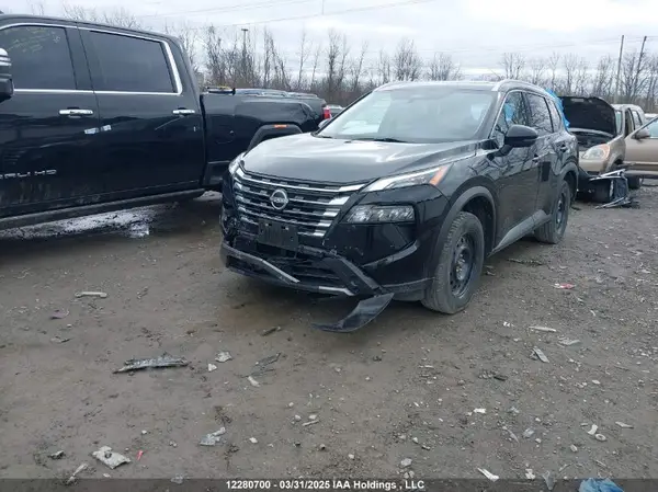 JN8BT3CB4RW429087 2024 NISSAN ROGUE - Image 2