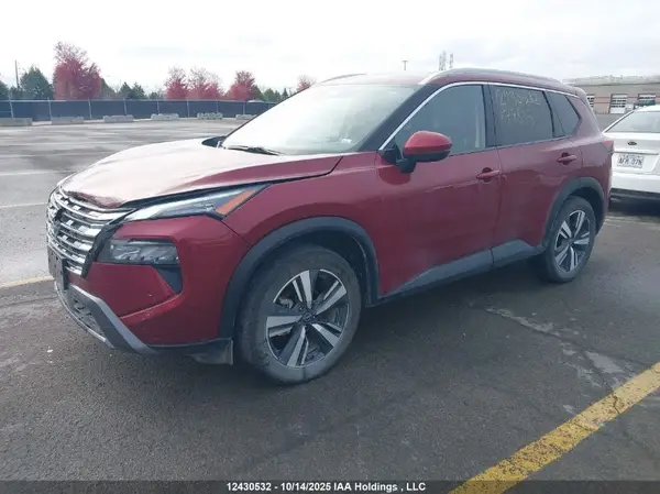 JN8BT3CB5RW177835 2024 NISSAN ROGUE - Image 2
