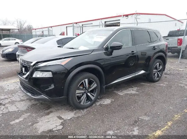 JN8BT3CB6PW488817 2023 NISSAN ROGUE - Image 2