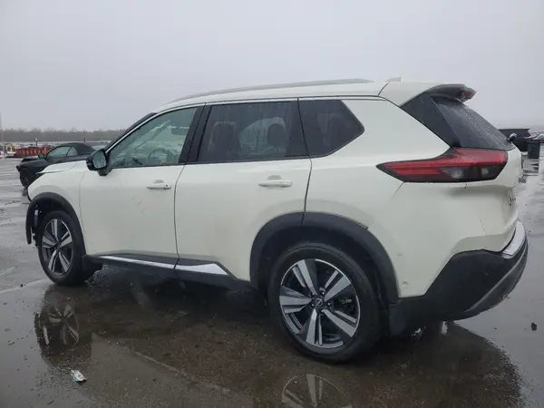 JN8BT3CB7PW466518 2023 NISSAN ROGUE - Image 2