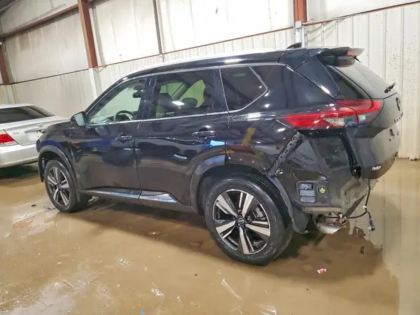 JN8BT3CB7PW471881 2023 NISSAN ROGUE - Image 2