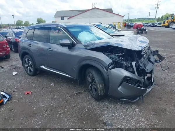 JN8BT3CB7PW475266 2023 NISSAN ROGUE - Image 1