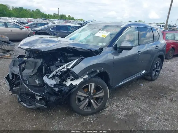 JN8BT3CB7PW475266 2023 NISSAN ROGUE - Image 2