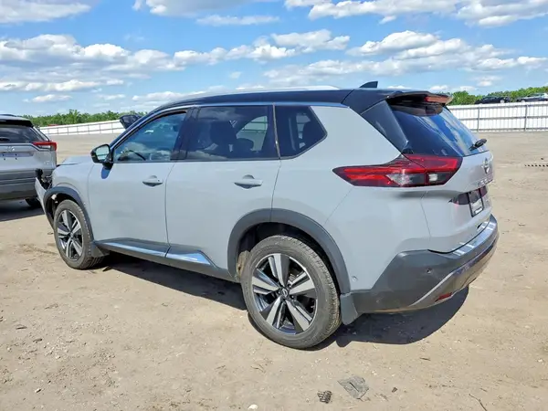 JN8BT3CB8PW182167 2023 NISSAN ROGUE - Image 2