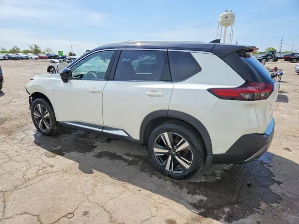 JN8BT3CB8PW184663 2023 NISSAN ROGUE - Image 2