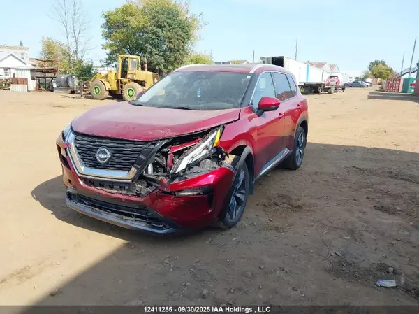 JN8BT3CB8PW213529 2023 NISSAN ROGUE - Image 2