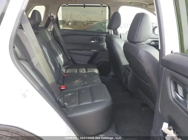 JN8BT3CB8RW443784 2024 NISSAN ROGUE - Image 8